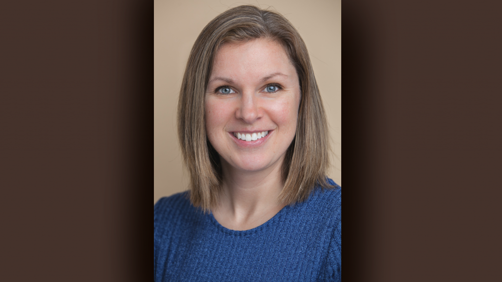 Deanna Thayer-CROPPED